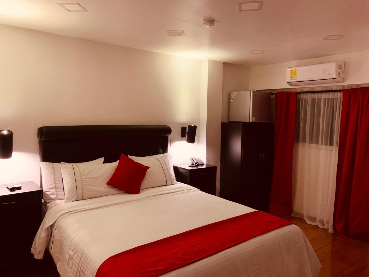 Hotel Veler Restaurante 메딜린 외부 사진