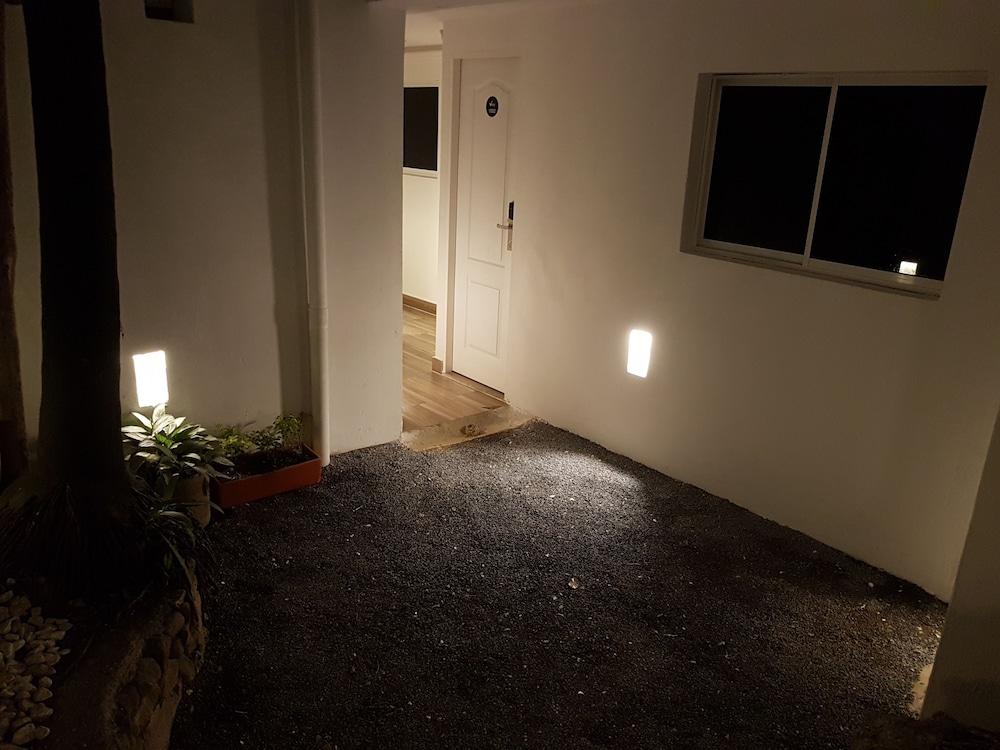 Hotel Veler Restaurante 메딜린 외부 사진