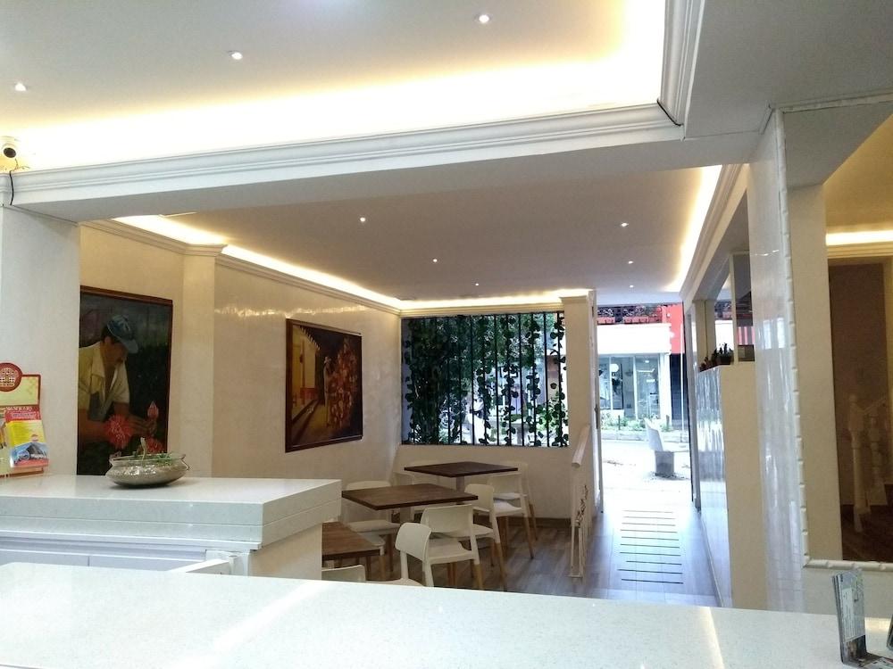 Hotel Veler Restaurante 메딜린 외부 사진