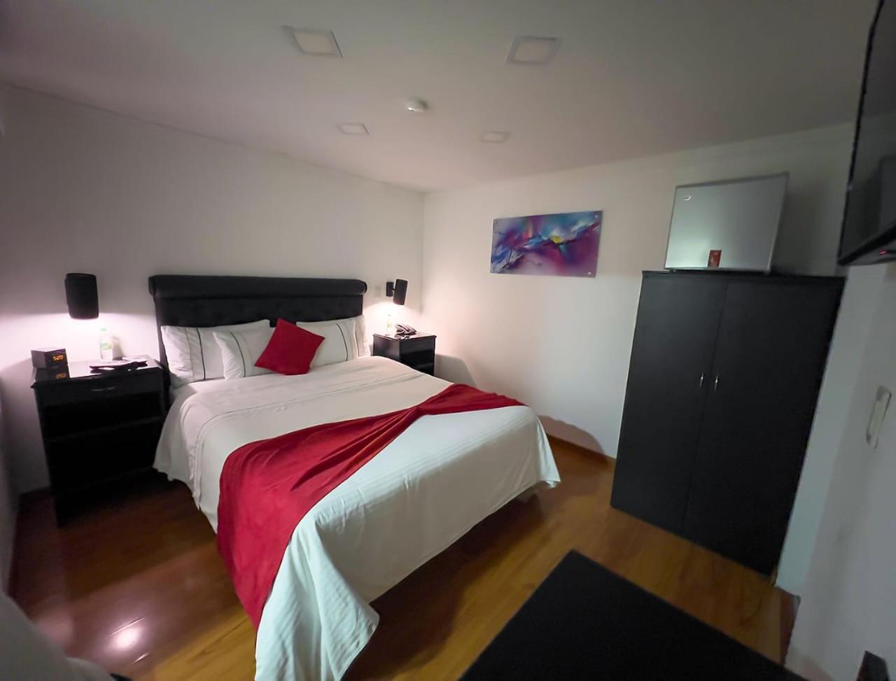 Hotel Veler Restaurante 메딜린 외부 사진